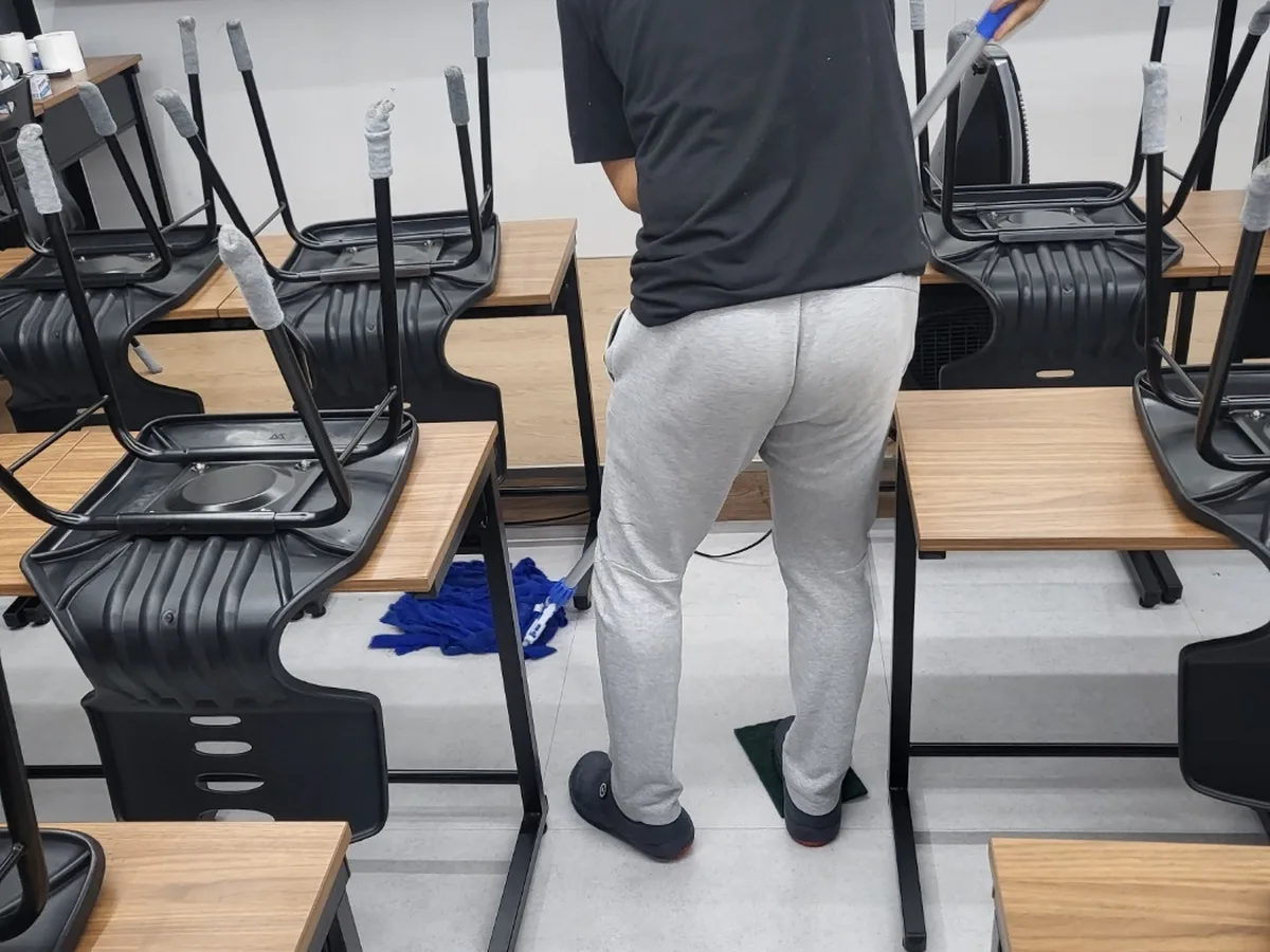 담양군 봉산면 스터디카페 운영실·미팅룸 위생청소 사례 - 행진크린